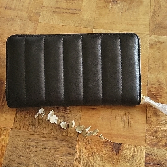 Coach wallet - Picture 2 of 5